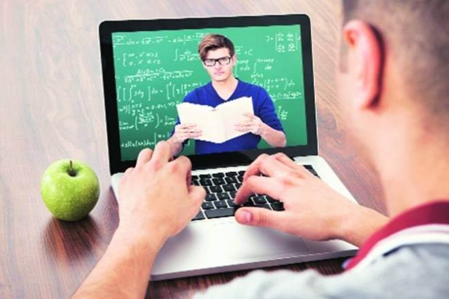 dr-rajiv-agarwal-online-education-business-schools