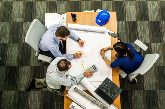 dr-rajiv-agarwal-should-families-stay-together